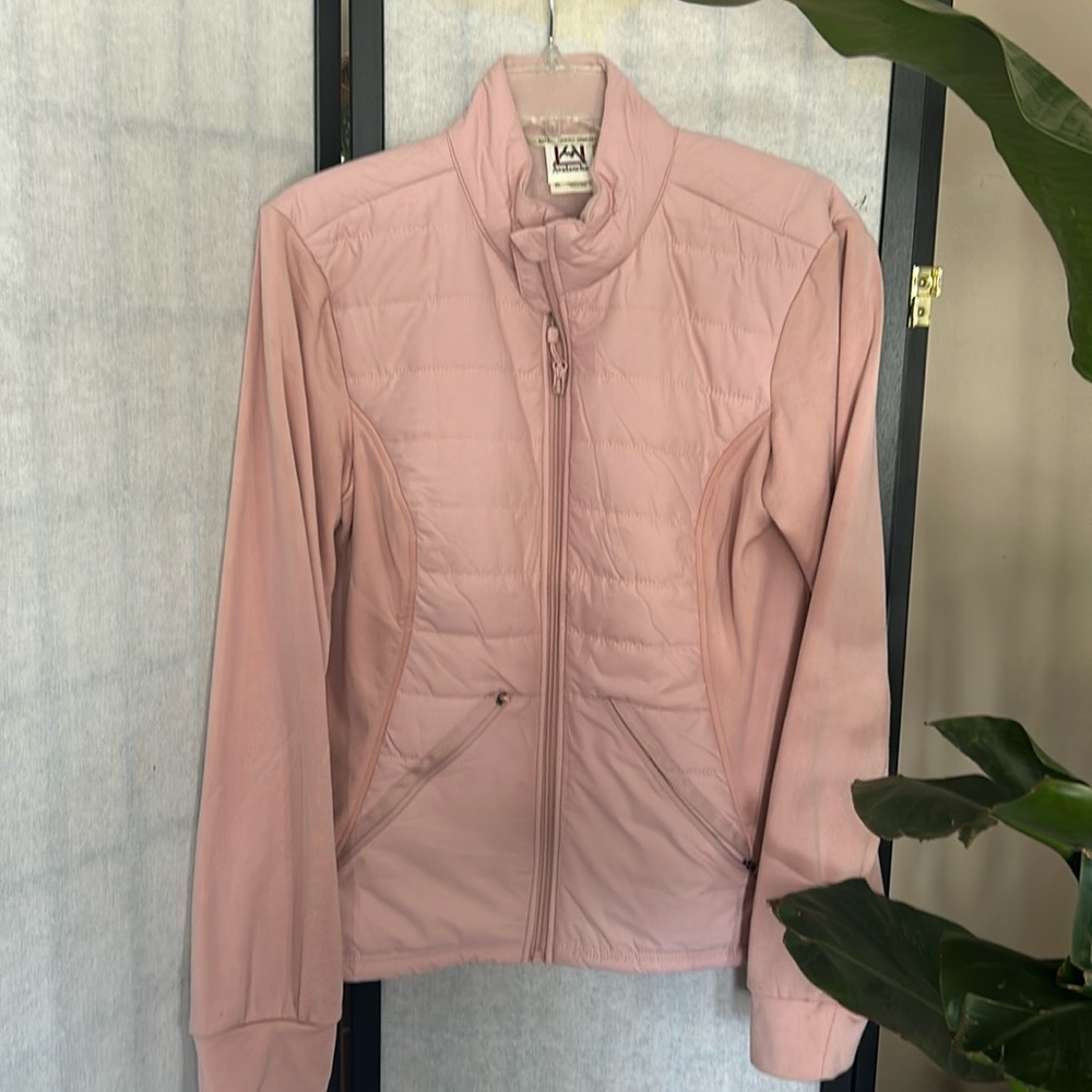 Avalanche lightweight jacket